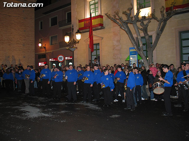 TRASLADO TRONOS QUE PROCESIONARON EN LA NOCHE DEL MARTES Y MIRCOLES SANTO - 16