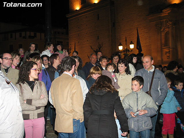 TRASLADO TRONOS QUE PROCESIONARON EN LA NOCHE DEL MARTES Y MIRCOLES SANTO - 18