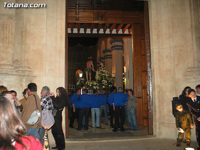 TRASLADO TRONOS QUE PROCESIONARON EN LA NOCHE DEL MARTES Y MIRCOLES SANTO - 35