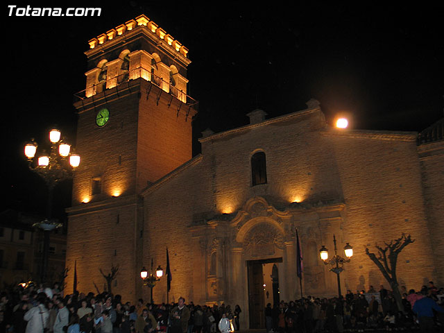 TRASLADO TRONOS QUE PROCESIONARON EN LA NOCHE DEL MARTES Y MIRCOLES SANTO - 37