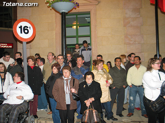 TRASLADO TRONOS QUE PROCESIONARON EN LA NOCHE DEL MARTES Y MIRCOLES SANTO - 66