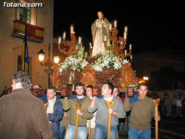 TRASLADO TRONOS QUE PROCESIONARON EN LA NOCHE DEL MARTES Y MIRCOLES SANTO - 83