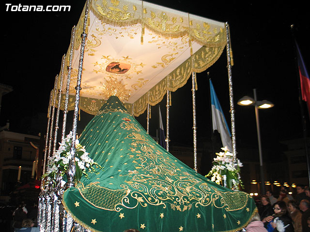 TRASLADO TRONOS QUE PROCESIONARON EN LA NOCHE DEL MARTES Y MIRCOLES SANTO - 180