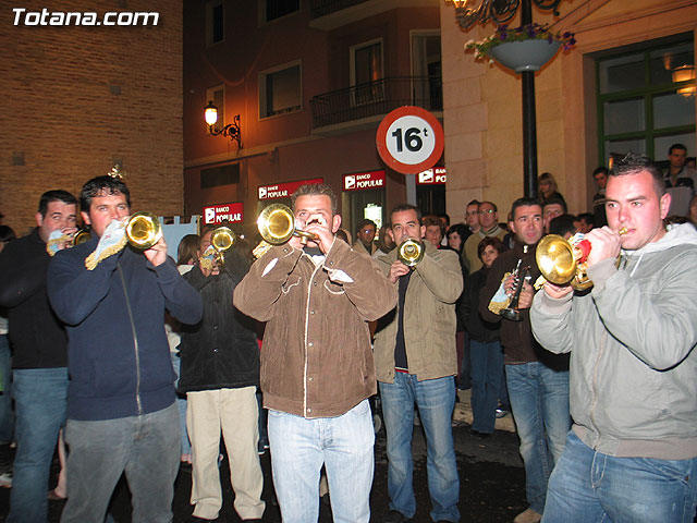 TRASLADO TRONOS QUE PROCESIONARON EN LA NOCHE DEL MARTES Y MIRCOLES SANTO - 192