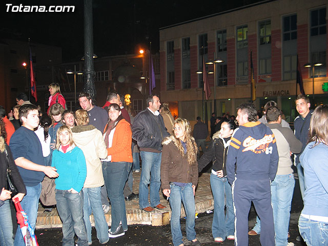 TRASLADO TRONOS QUE PROCESIONARON EN LA NOCHE DEL MARTES Y MIRCOLES SANTO - 215