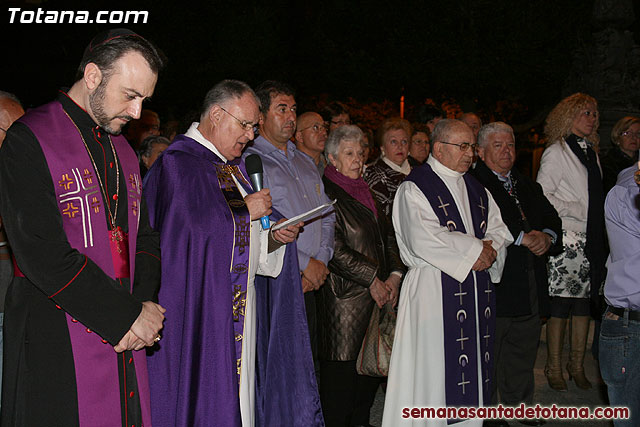 Solemne Viacrucis con la imagen de Nuestro Padre Jess Nazareno - 2010 - 112