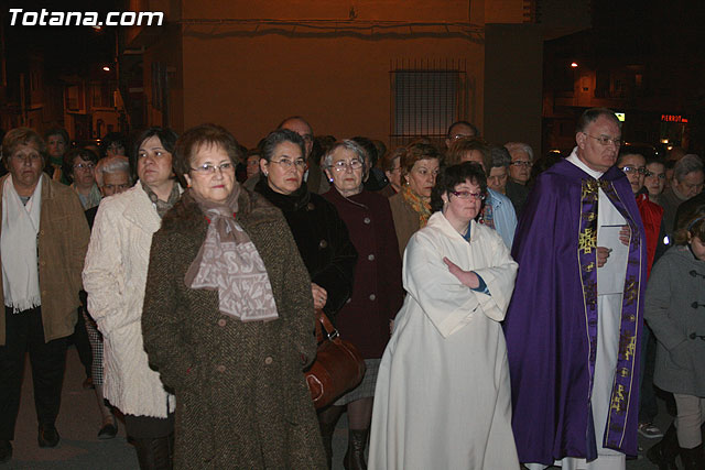 VA CRUCIS ORGANIZADO POR LA HERMANDAD DE JESS EN EL CALVARIO Y SANTA CENA . 2009 - 68