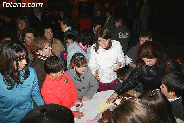 VA CRUCIS ORGANIZADO POR LA HERMANDAD DE JESS EN EL CALVARIO Y SANTA CENA . 2009 - 93