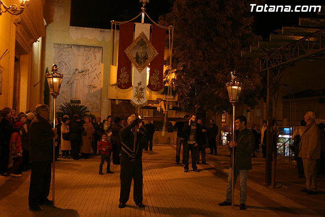 Va Crucis organizado por la Hermandad de Jess en el Calvario y Santa Cena. 2010 - 15