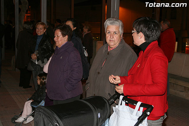 Va Crucis organizado por la Hermandad de Jess en el Calvario y Santa Cena. 2010 - 28