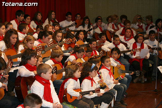 XV Concierto de Villancicos y actuación del grupo Los Duendes - 18