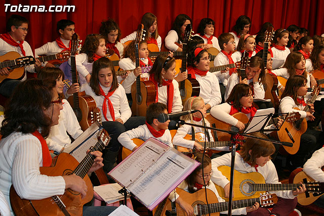 XV Concierto de Villancicos y actuación del grupo Los Duendes - 20