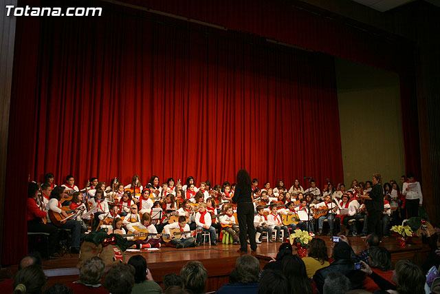 XV Concierto de Villancicos y actuación del grupo Los Duendes - 21