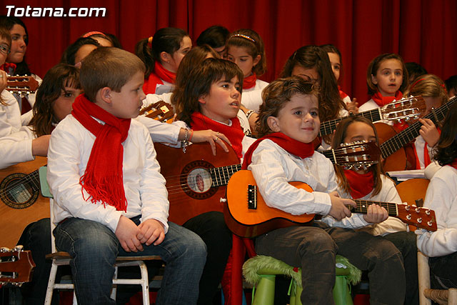 XV Concierto de Villancicos y actuación del grupo Los Duendes - 33