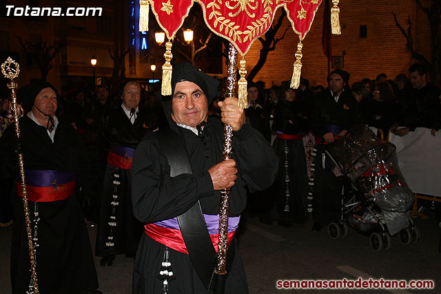 Procesin del Santo Entierro - Viernes Santo 2010 - Reportaje II (Recogida) - 17