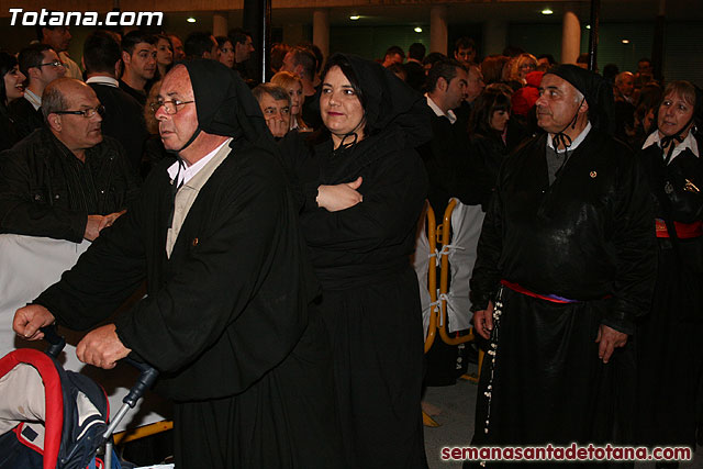 Procesin del Santo Entierro - Viernes Santo 2010 - Reportaje II (Recogida) - 24