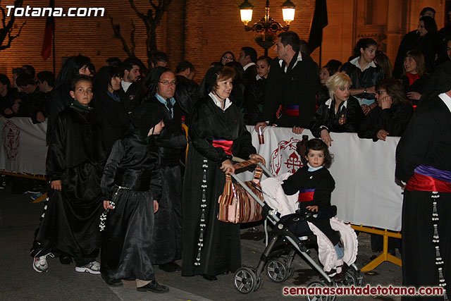 Procesin del Santo Entierro - Viernes Santo 2010 - Reportaje II (Recogida) - 38