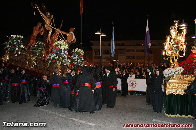 Procesin del Santo Entierro - Viernes Santo 2010 - Reportaje II (Recogida) - 911