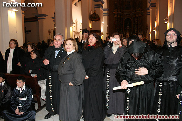 Procesin del Santo Entierro - Viernes Santo 2010 - Reportaje II (Recogida) - 939