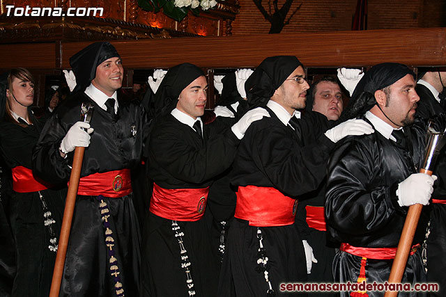 Procesin del Santo Entierro - Viernes Santo 2010 - Reportaje II (Recogida) - 319