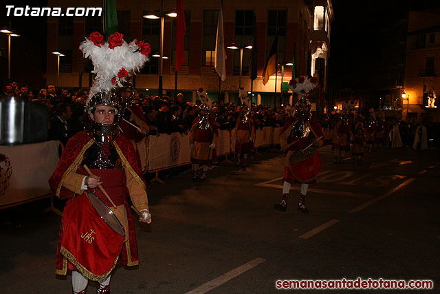 Procesin del Santo Entierro - Viernes Santo 2010 - Reportaje II (Recogida) - 529