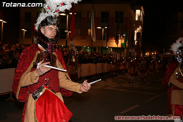 Procesin del Santo Entierro - Viernes Santo 2010 - Reportaje II (Recogida) - 531