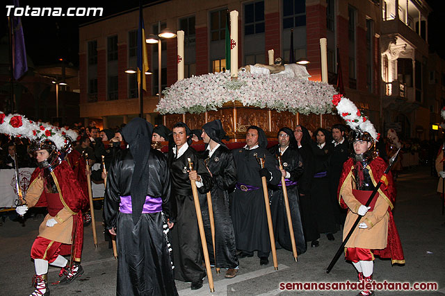 Procesin del Santo Entierro - Viernes Santo 2010 - Reportaje II (Recogida) - 539