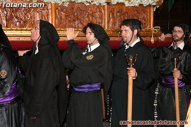 Procesin del Santo Entierro - Viernes Santo 2010 - Reportaje II (Recogida) - 552