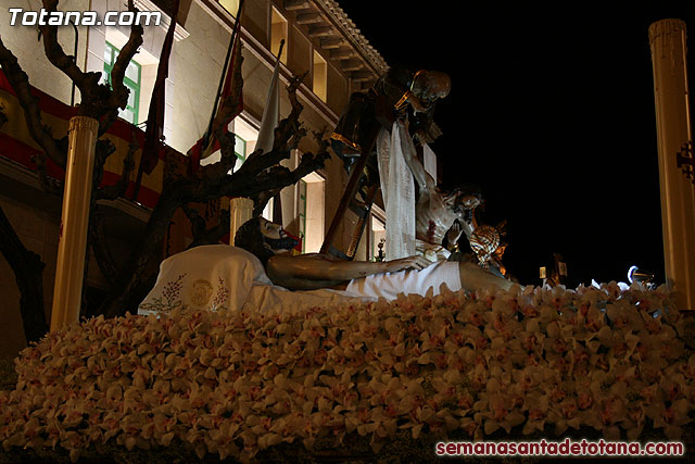 Procesin del Santo Entierro - Viernes Santo 2010 - Reportaje II (Recogida) - 575