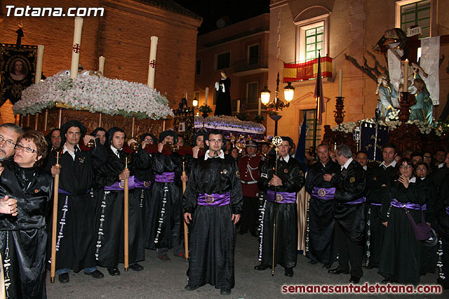 Procesin del Santo Entierro - Viernes Santo 2010 - Reportaje II (Recogida) - 750