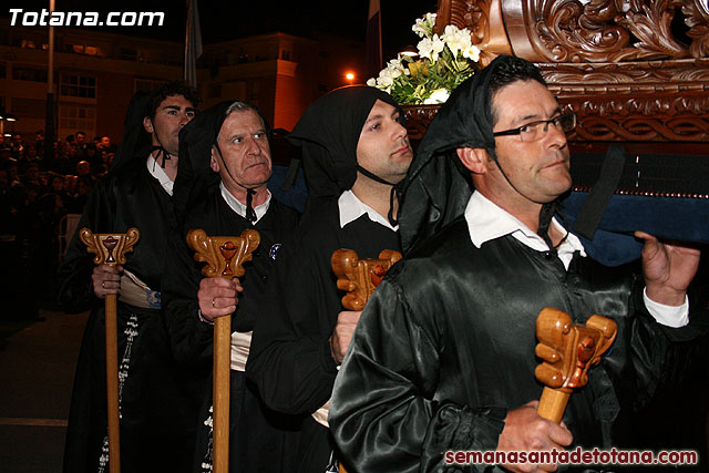 Procesin del Santo Entierro - Viernes Santo 2010 - Reportaje II (Recogida) - 761