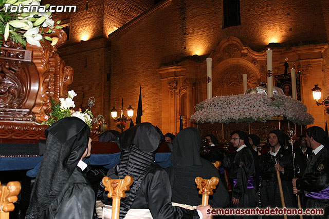 Procesin del Santo Entierro - Viernes Santo 2010 - Reportaje II (Recogida) - 762