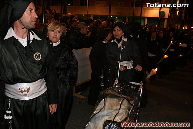 Procesin del Santo Entierro - Viernes Santo 2010 - Reportaje II (Recogida) - 779