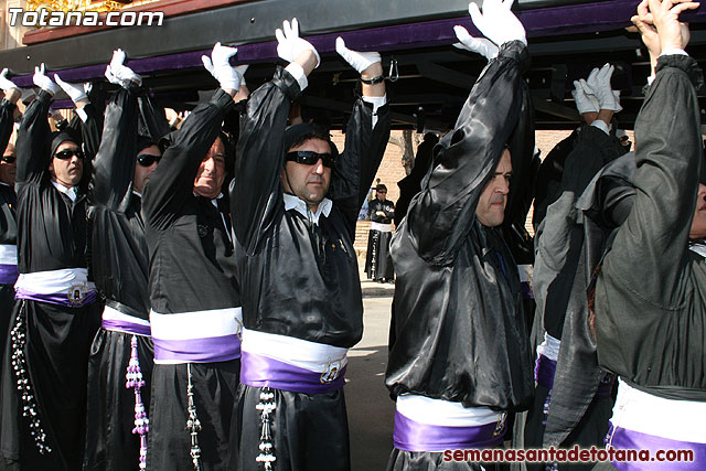 Procesin Viernes Santo maana 2010 - Reportaje I (Salida y recogida I) - 255