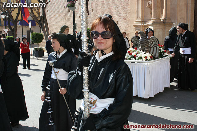 Procesin Viernes Santo maana 2010 - Reportaje I (Salida y recogida I) - 381