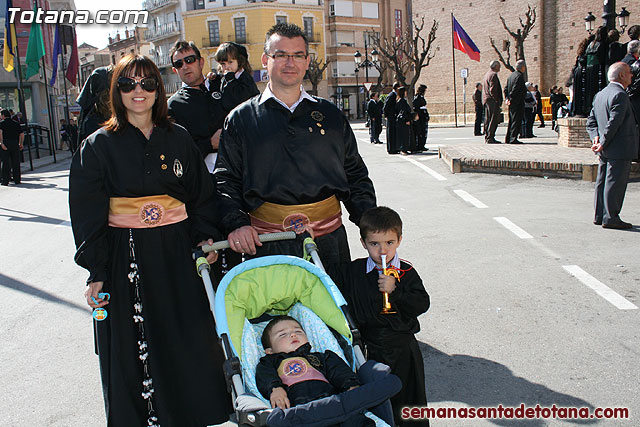 Procesin Viernes Santo maana 2010 - Reportaje I (Salida y recogida I) - 427