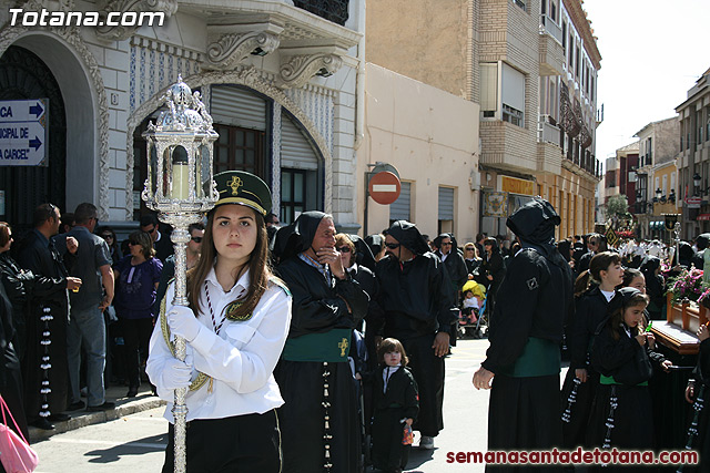 Procesin Viernes Santo maana 2010 - Reportaje II (Recogida) - 11