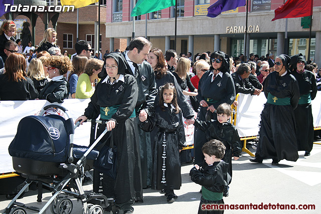 Procesin Viernes Santo maana 2010 - Reportaje II (Recogida) - 29