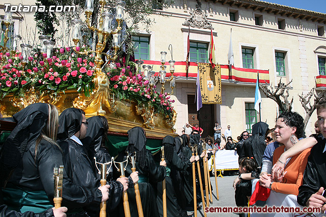 Procesin Viernes Santo maana 2010 - Reportaje II (Recogida) - 73