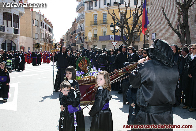 Procesin Viernes Santo maana 2010 - Reportaje II (Recogida) - 82