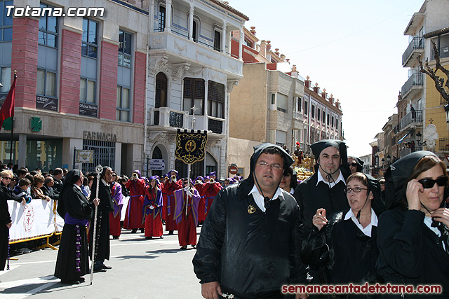 Procesin Viernes Santo maana 2010 - Reportaje II (Recogida) - 91