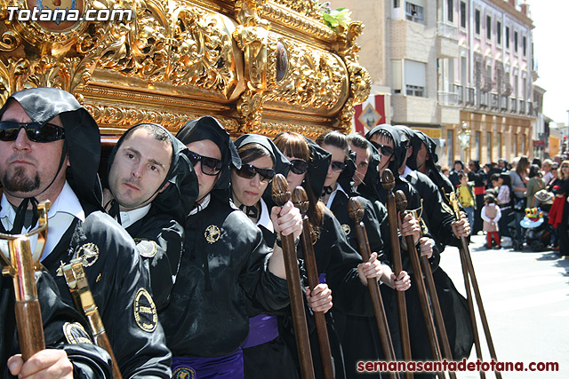 Procesin Viernes Santo maana 2010 - Reportaje II (Recogida) - 118