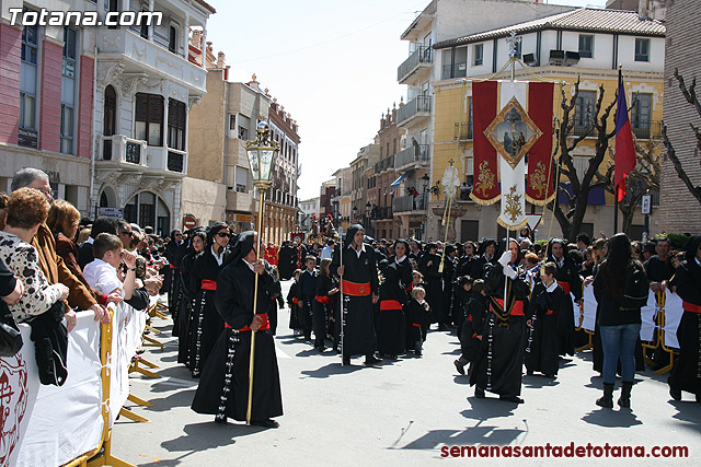 Procesin Viernes Santo maana 2010 - Reportaje II (Recogida) - 134