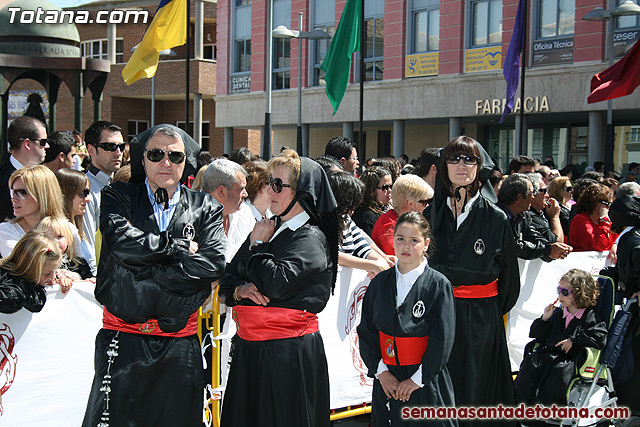 Procesin Viernes Santo maana 2010 - Reportaje II (Recogida) - 140