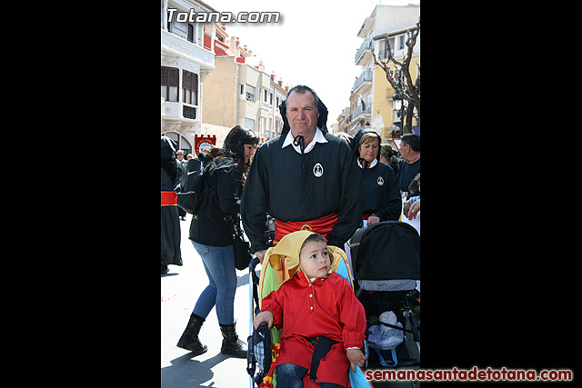 Procesin Viernes Santo maana 2010 - Reportaje II (Recogida) - 146