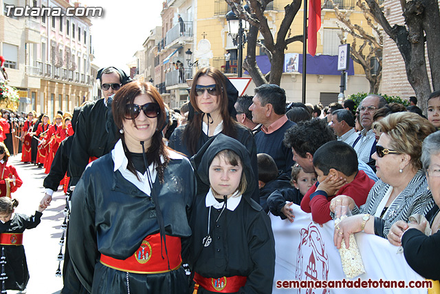 Procesin Viernes Santo maana 2010 - Reportaje II (Recogida) - 148