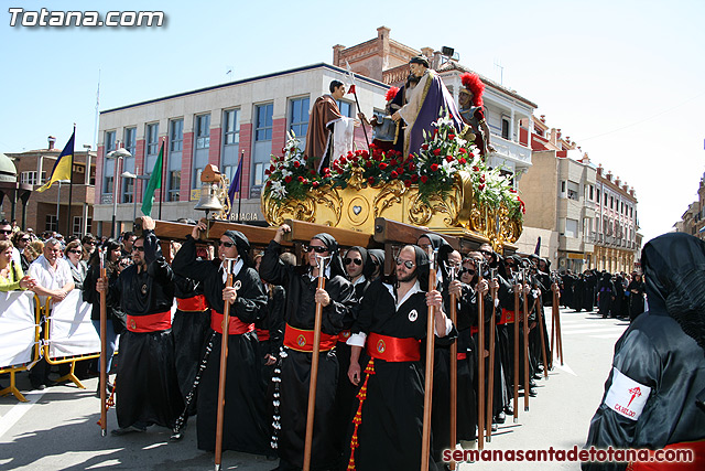 Procesin Viernes Santo maana 2010 - Reportaje II (Recogida) - 176