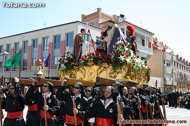 Procesin Viernes Santo maana 2010 - Reportaje II (Recogida) - 177