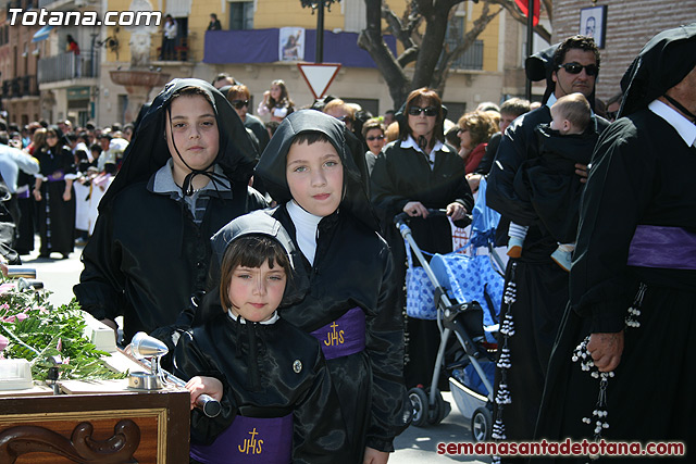 Procesin Viernes Santo maana 2010 - Reportaje II (Recogida) - 196