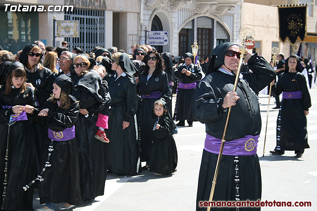 Procesin Viernes Santo maana 2010 - Reportaje II (Recogida) - 198